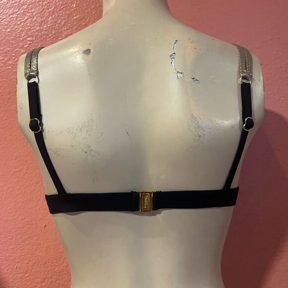 BEACH BUNNY BIKINI SET .. - Picture 10 of 11